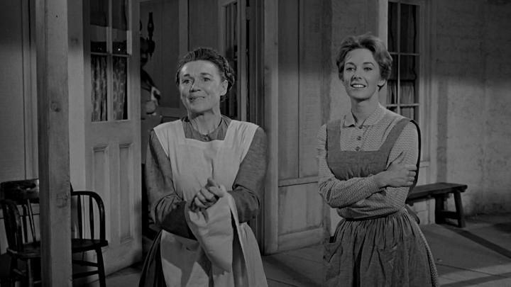 Vera Miles and Jeanette Nolan in The Man Who Shot Liberty Valance (1962)