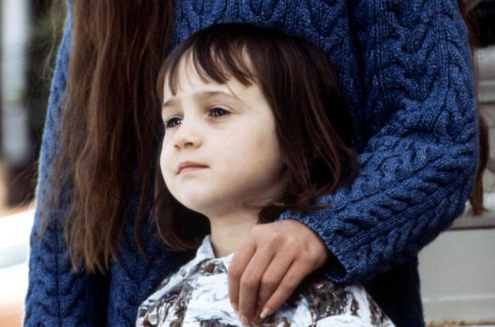 Lisa Jakub and Mara Wilson in Mrs. Doubtfire (1993)