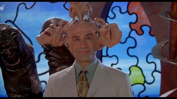 Tony Shalhoub in Spy Kids (2001)