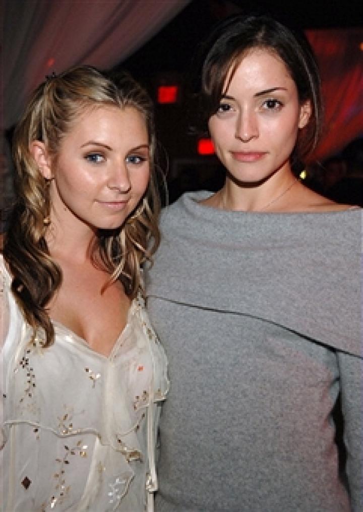 Beverley Mitchell and Emmanuelle Vaugier at an event for Saw II (2005)