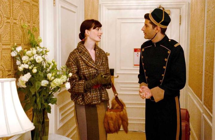 Anne Hathaway and Alexander Blaise in The Devil Wears Prada (2006)