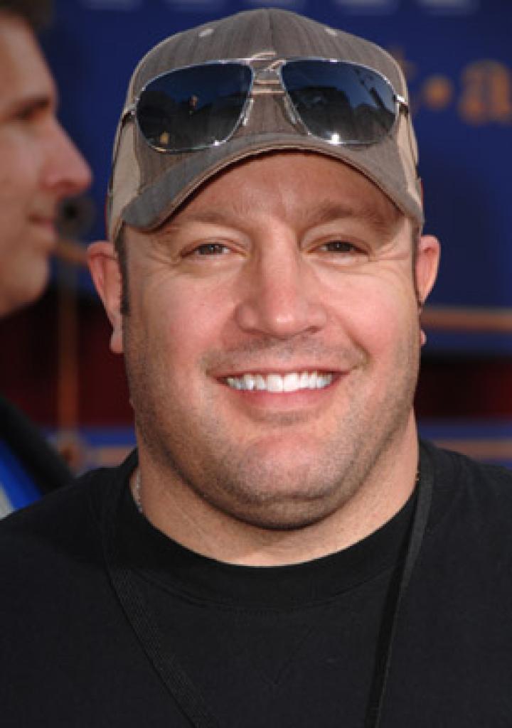 Kevin James at an event for Ratatouille (2007)