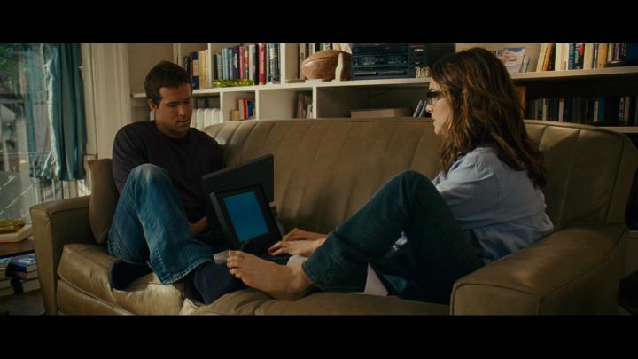 Rachel Weisz and Ryan Reynolds in Definitely, Maybe (2008)