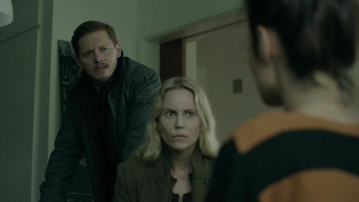 Sofia Helin and Thure Lindhardt in The Bridge (2011)