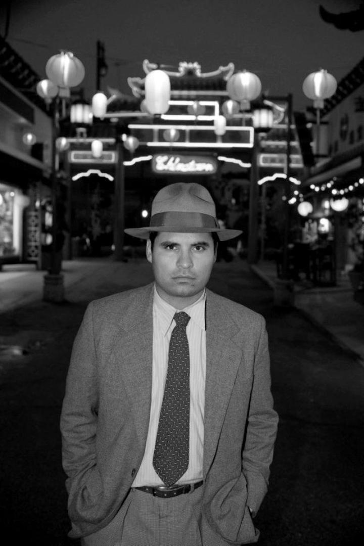 Michael Peña in Gangster Squad (2013)