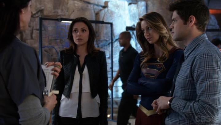 Melissa Benoist, Italia Ricci, and Jeremy Jordan in Supergirl (2015)