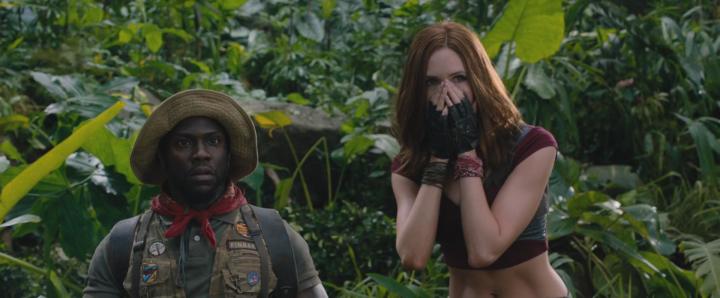 Kevin Hart and Karen Gillan in Jumanji: Welcome to the Jungle (2017)