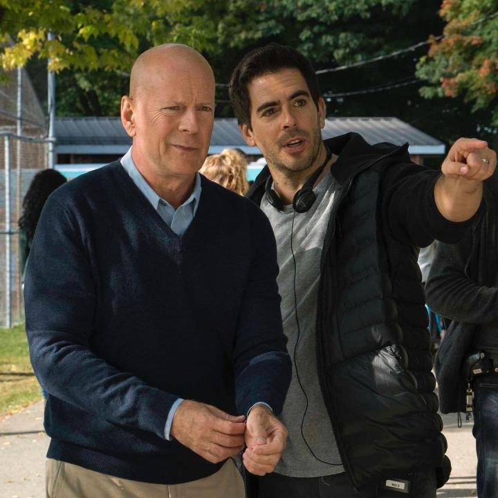 Bruce Willis and Eli Roth in Death Wish (2018)