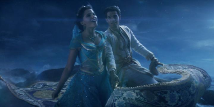 Naomi Scott and Mena Massoud in Aladdin (2019)