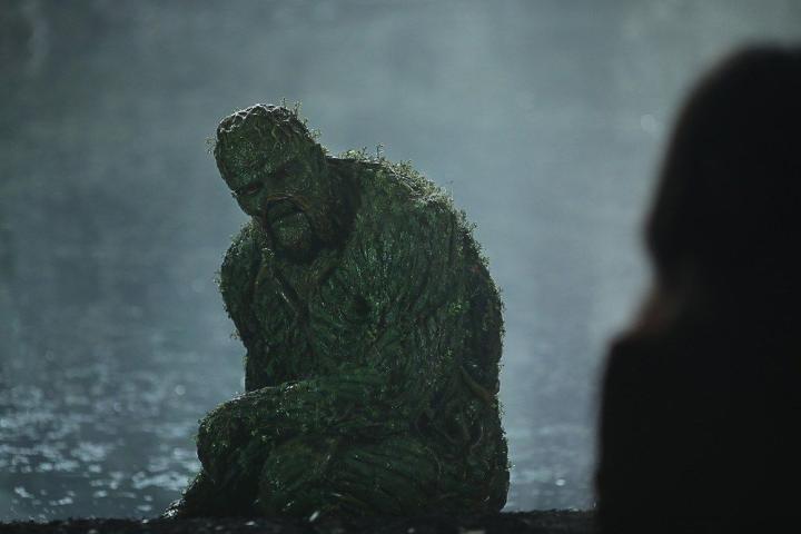 Derek Mears in Swamp Thing (2019)