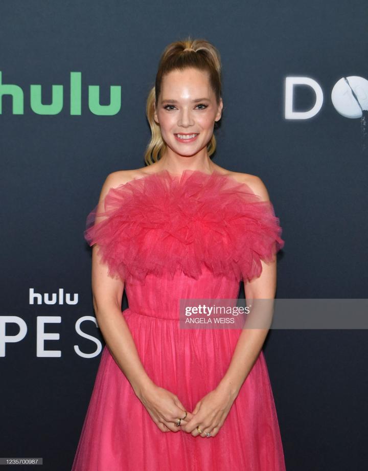 Caitlin Mehner attends the Dopesick premiere