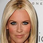 Jenny McCarthy-Wahlberg به عنوان Kate