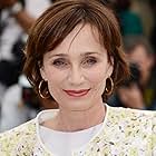 Kristin Scott Thomas به عنوان Diana Taverner