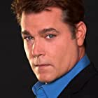 Ray Liotta به عنوان Mayor Jim Tobin