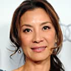 Michelle Yeoh به عنوان Evelyn Wang