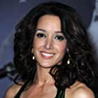 Jennifer Beals به عنوان Lucilia Cable