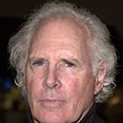 Bruce Dern به عنوان Reginald Cooke