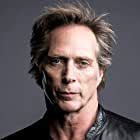 William Fichtner به عنوان David 'Sully' Sullivan