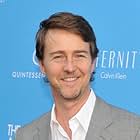 Edward Norton به عنوان Jonathan Chopin