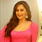 Madhuri Dixit به عنوان Begum Para