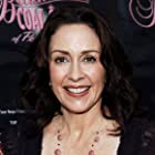 Patricia Heaton به عنوان Mama Bear