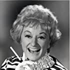 Phyllis Diller به عنوان Self