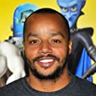 Donald Faison به عنوان Dr. Gravity