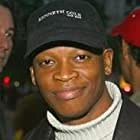 Lawrence Gilliard Jr. به عنوان Chris Alston