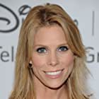 Cheryl Hines به عنوان Momblank