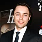 Vincent Kartheiser به عنوان Scarecrow