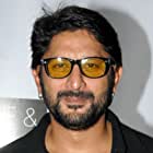 Arshad Warsi به عنوان Self in 'Aankh Marey' song (special appearance)