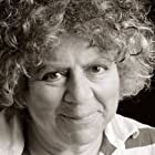 Miriam Margolyes به عنوان Mrs. Astrakhan