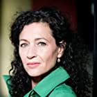 Delia Mayer به عنوان Miriam Shapiro