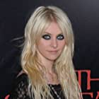 Taylor Momsen به عنوان Jenny Humphrey