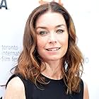 Julianne Nicholson به عنوان Janet Matthews