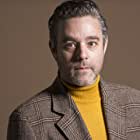 Andy Nyman به عنوان Clive the Robot
