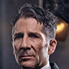 Leland Orser به عنوان Sam (Gilroy)