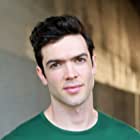 Ethan Peck به عنوان Younger Augustine