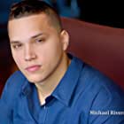 Michael Rivera به عنوان Dominican Nada Puerto Rican