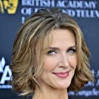 Brenda Strong به عنوان Lillian Luthor