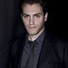 Michael Stuhlbarg به عنوان Griffin