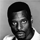 Eamonn Walker به عنوان Dr. Mathison