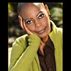 Debra Wilson به عنوان Debbie