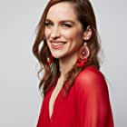 Melanie Scrofano به عنوان Emilie