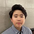 Jacob Kim به عنوان Young Ricky 'Jupe' Park