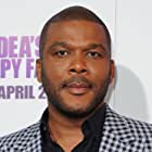 Tyler Perry به عنوان Colin Powell