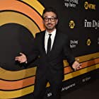 Al Madrigal به عنوان Luis