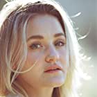 AJ Michalka به عنوان Clarissa