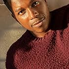 Leslie Odom Jr. به عنوان Victor Fielding