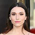 Grace Fulton به عنوان Mary Bromfield